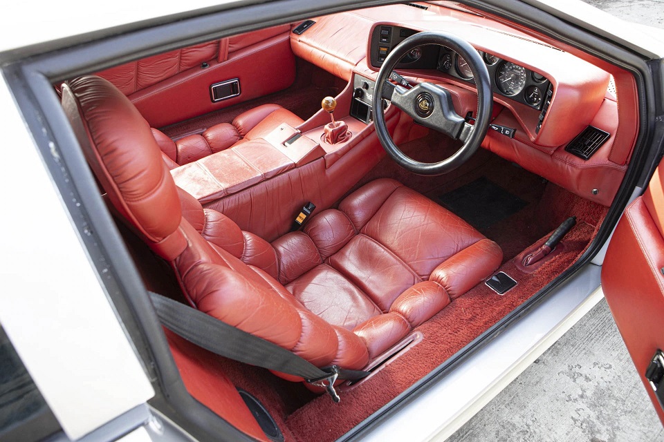 Lotus-ul Esprit Turbo al fondatorului firmei Colin Chapman este de vânzare