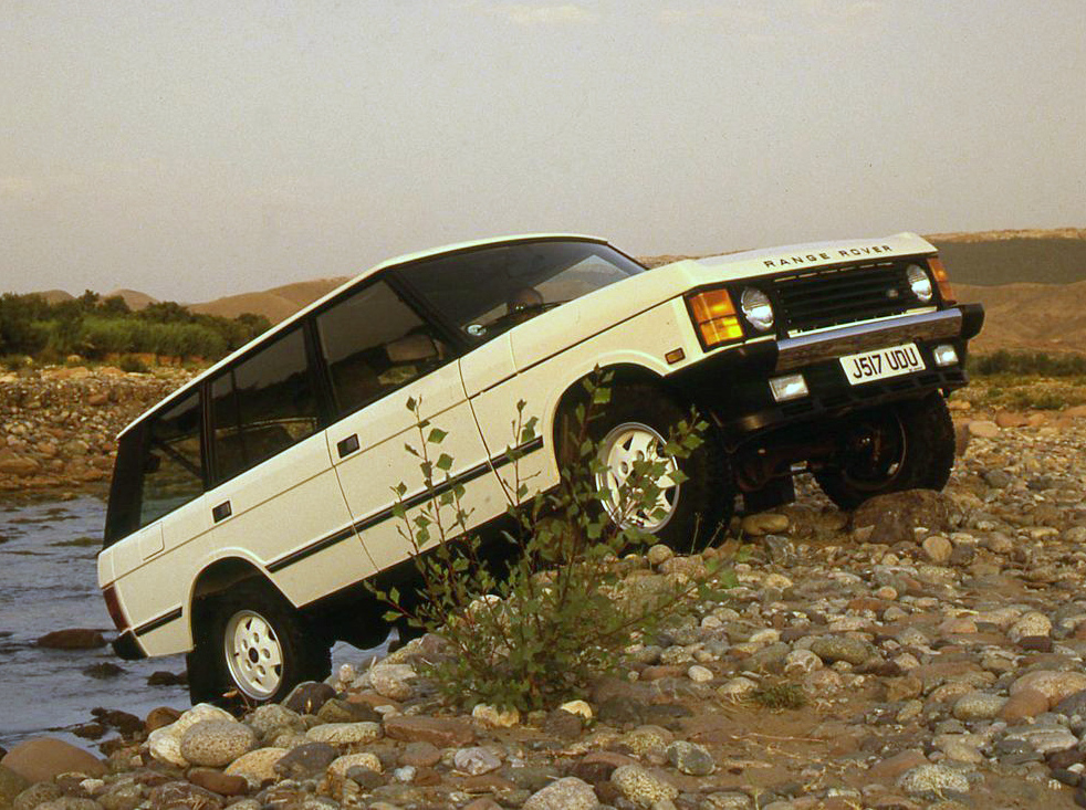 50 de ani de la debutul modelului off road Range Rover