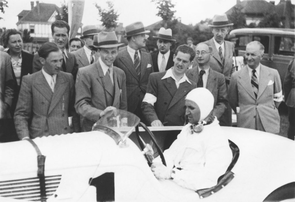 Ernst Henne aducea o nouă victorie pentru superbul BMW 328