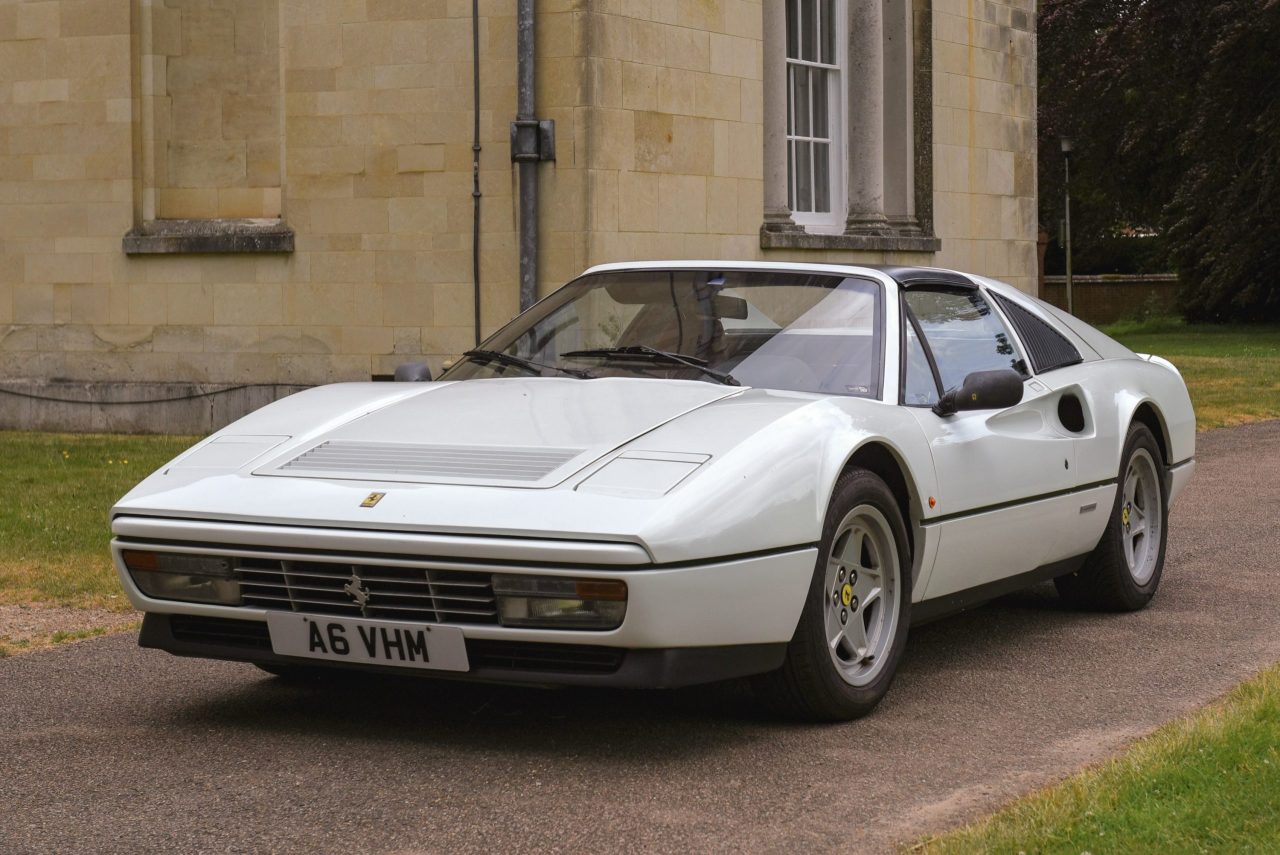 Ferrari 328 GTS din 1986